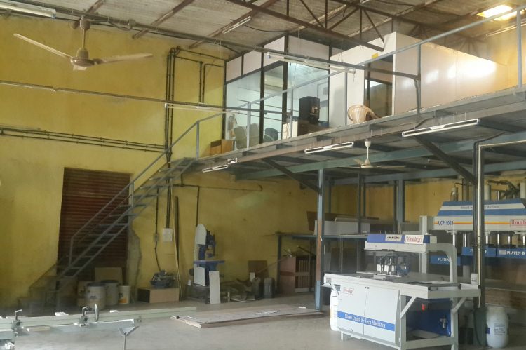 High-Speed Continuous PVC Edge Application